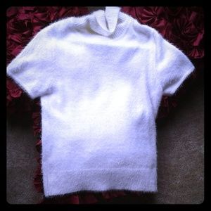 $$$PRICE DROP$$$ort sleeve turtle neck sweater